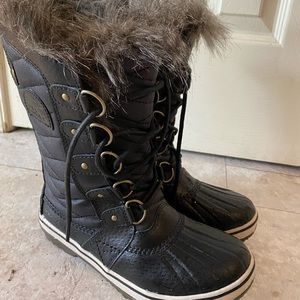 Sorrel Women’s Tofino Boot Size 5